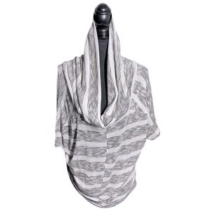 Lush Women Knit Top Grey‎ White Striped Size Medium Cowl Neck Relaxed Boho